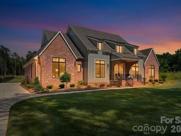122 Quail Ridge Drive, Mooresville, NC 28117
