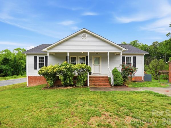 1114 Lakeview Street , Kannapolis, NC 28083