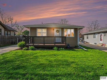 2907 I Avenue , Council Bluffs, IA 51501