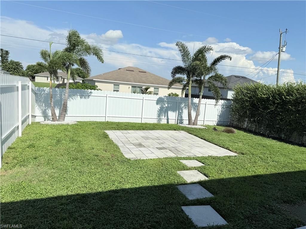 1405 Nelson Rd N, Cape Coral, FL 33993 Photo