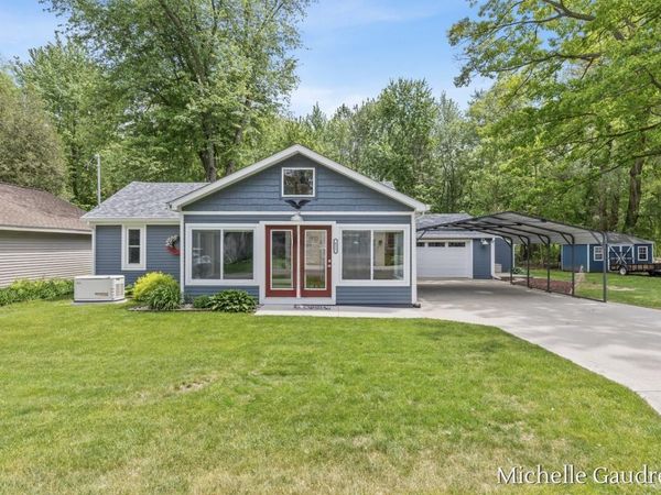 621 Eagle Point Road, Lake Odessa, MI 48849