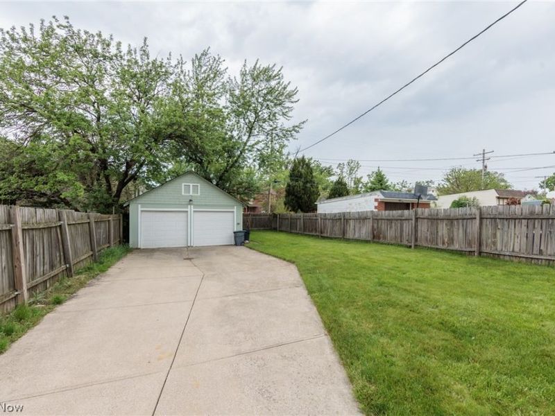 3878 W 133rd Street , Cleveland, OH 44111 Photo 48