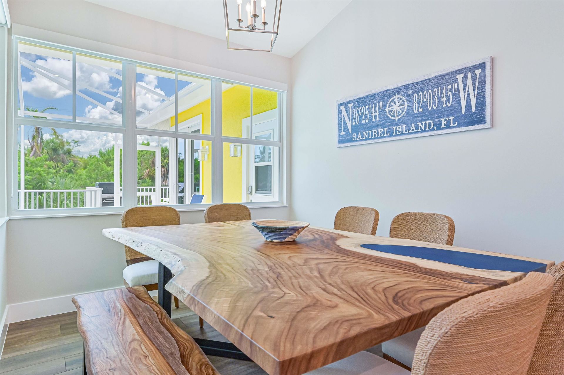 335 Cowry Ct, Sanibel, FL 33957 Photo