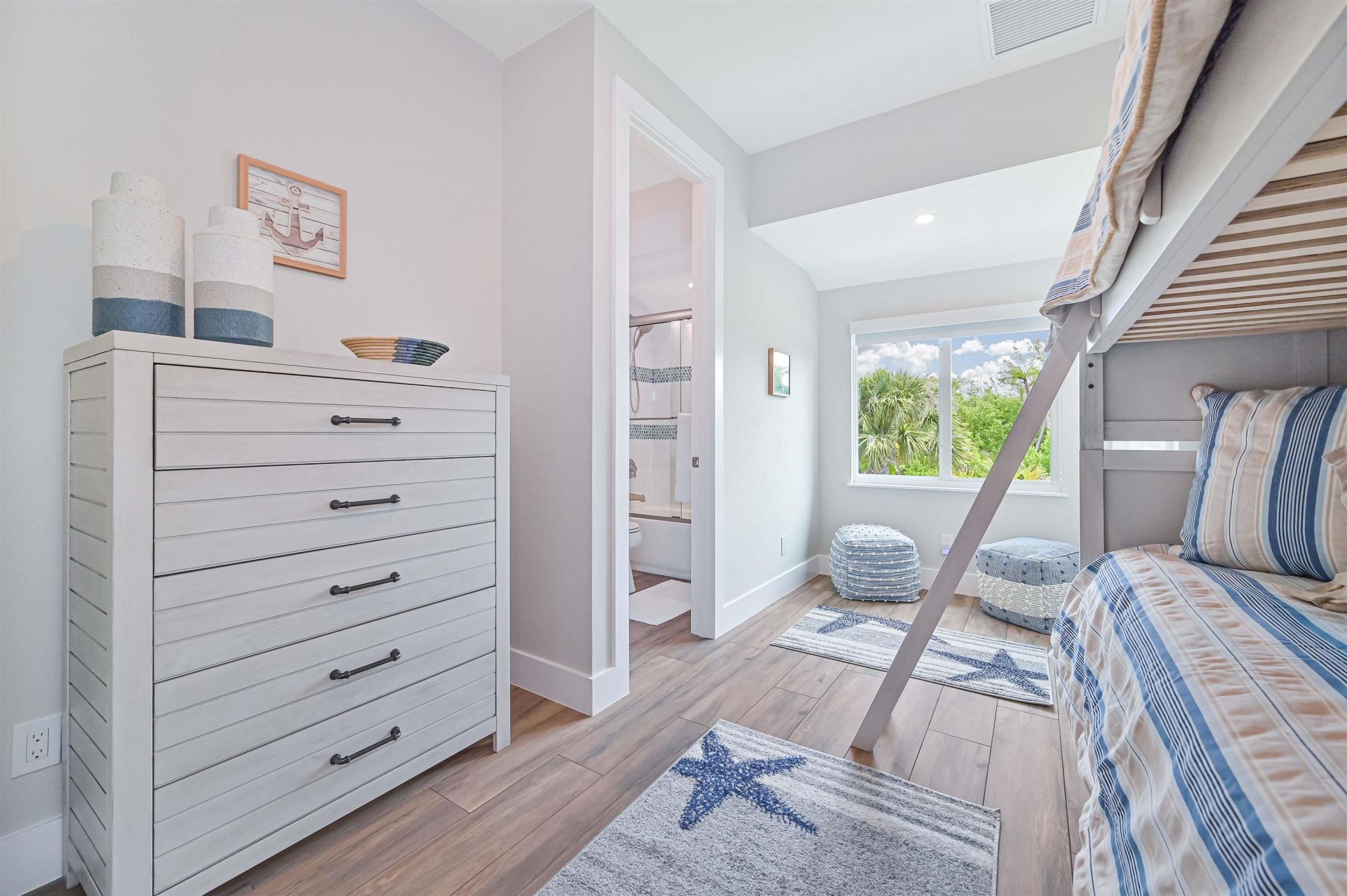335 Cowry Ct, Sanibel, FL 33957 Photo