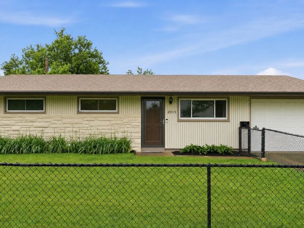 2015 Alton Street , Beech Grove, IN 46107