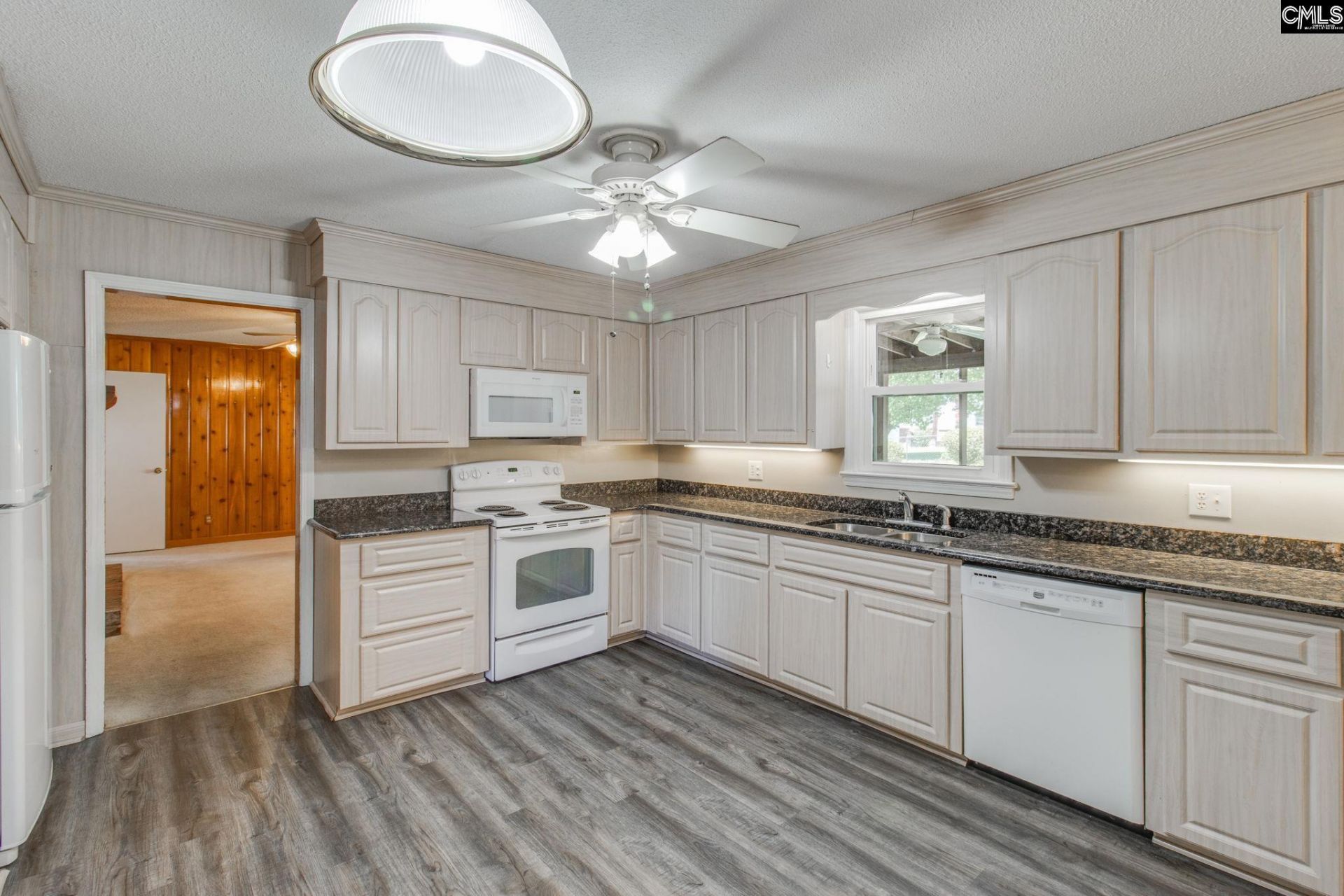 9505 Puritan Road  Photo 10