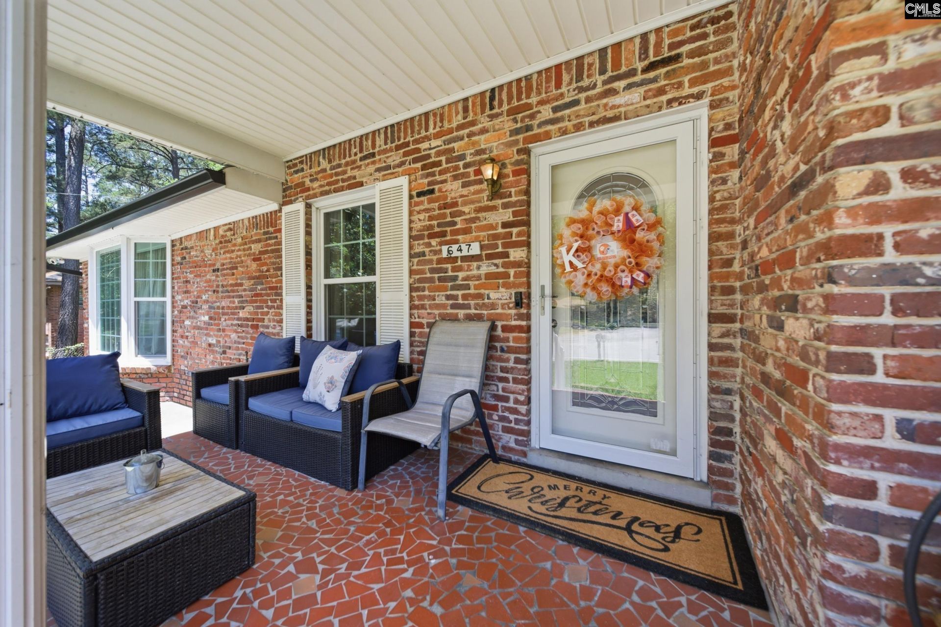 647 Delverton Road  Photo 29