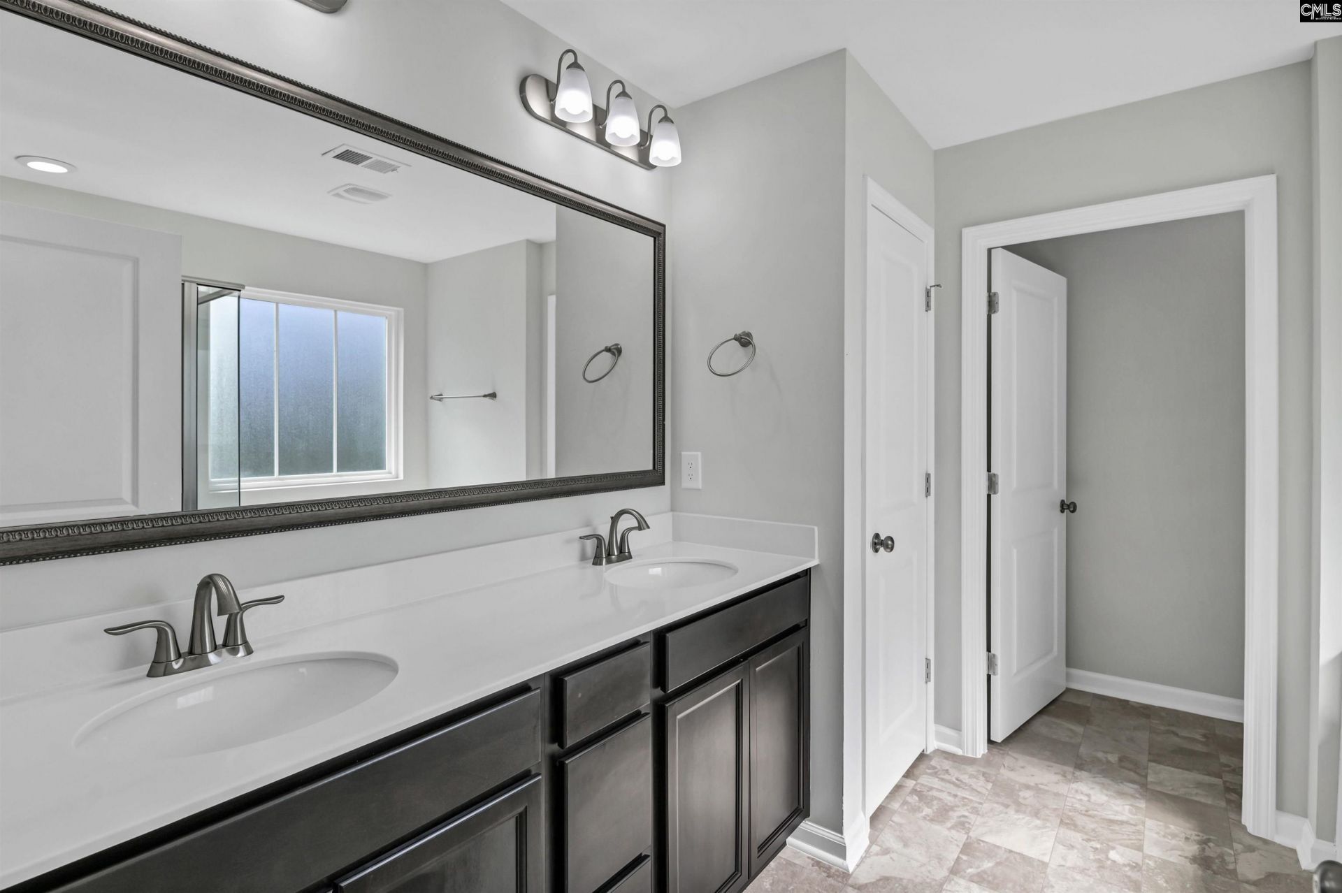 409 Crawley Lane  Photo 7