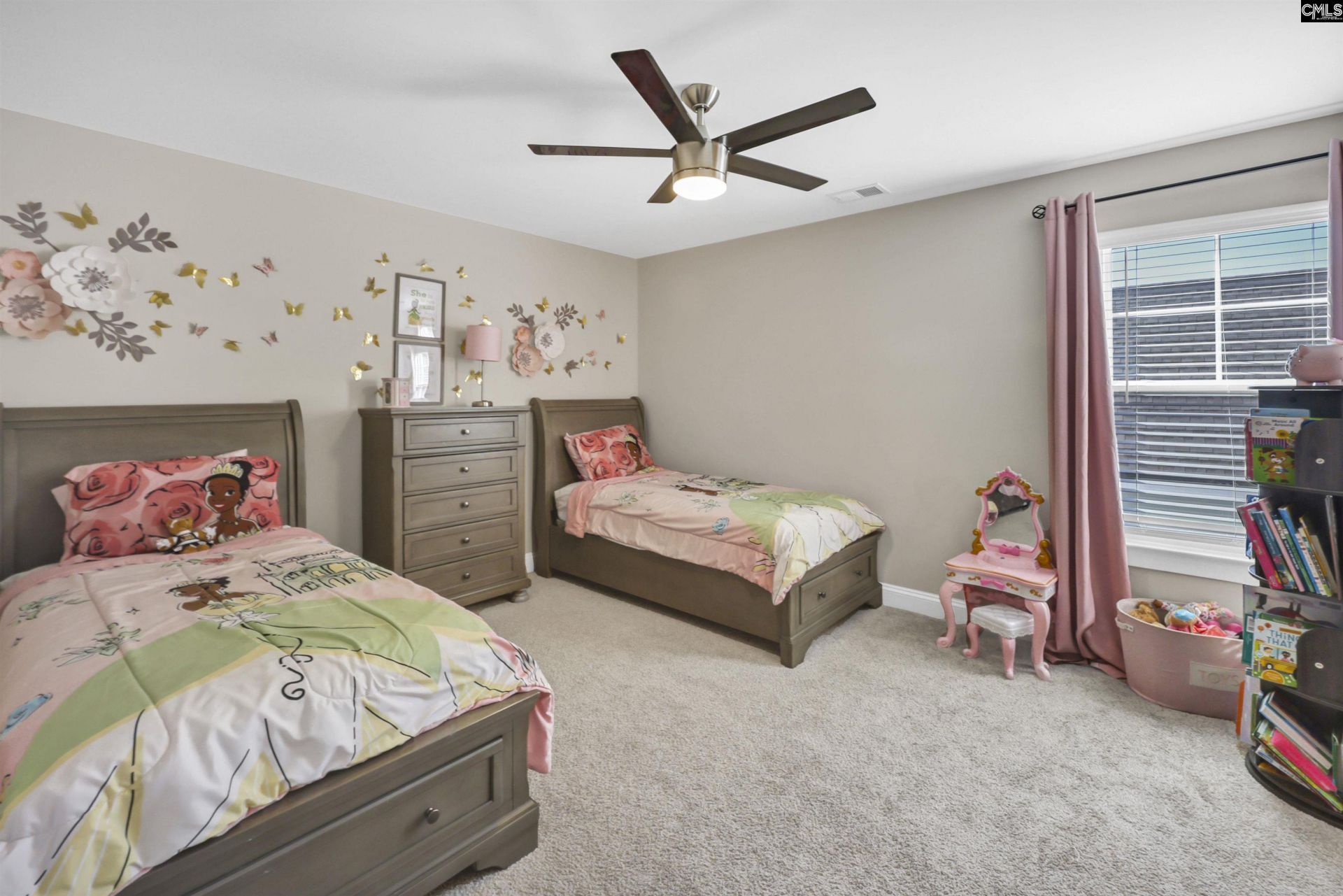 204 Sapphire Gem Lane  Photo 32
