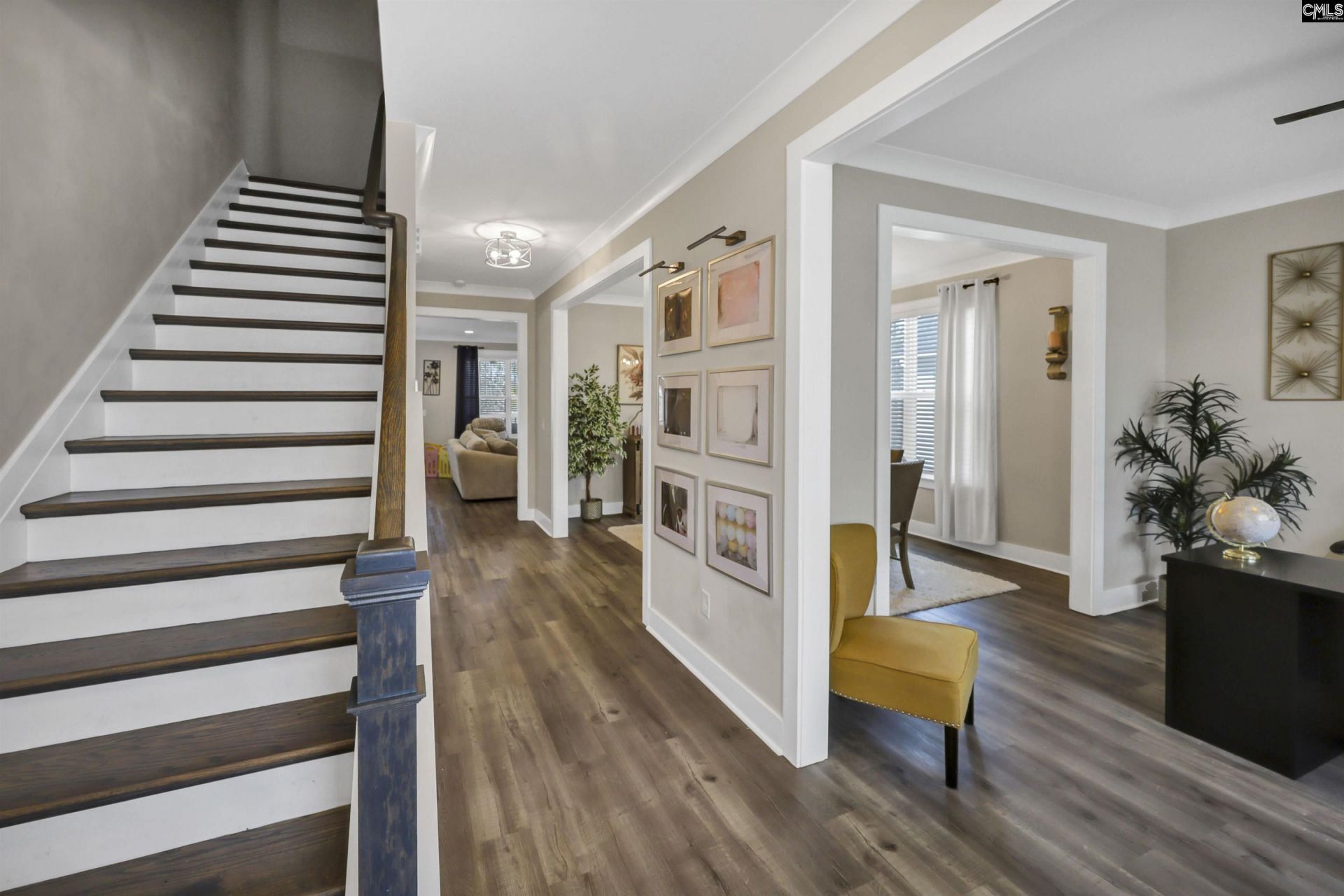 204 Sapphire Gem Lane  Photo 4