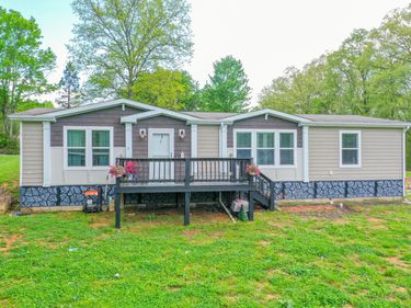 6989 W Laurel Road, London, KY 40741