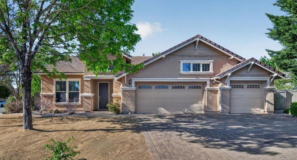 4982 Chevalier Drive, Sparks, NV 89436 Photo