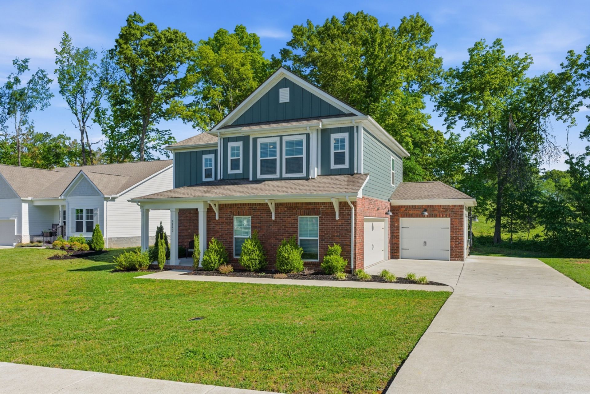 7143 Pepper Tree Cir, Fairview, TN 37062 Main Photo