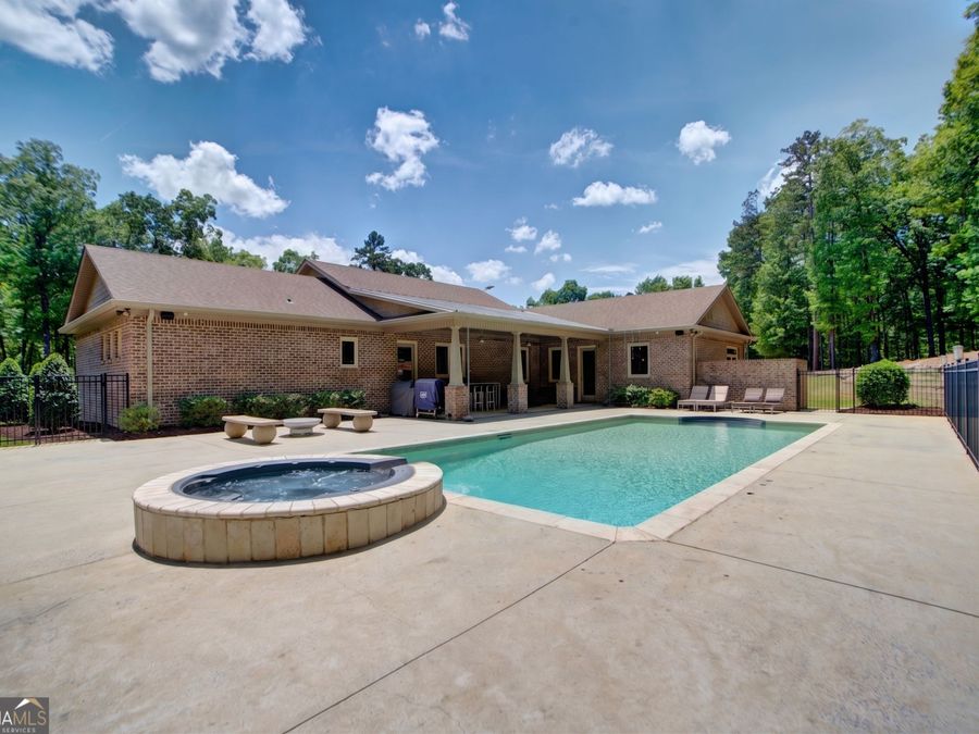 Property Image 60