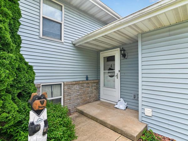 808B N Clover Lane, Cottage Grove, WI 53527