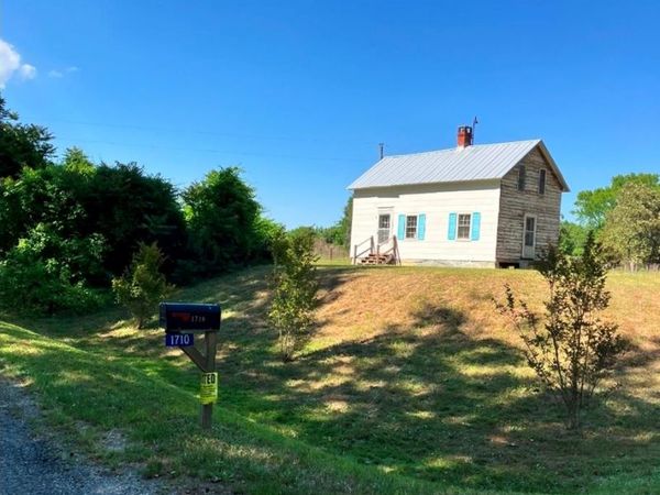 1710 Folly Road, HEATHSVILLE, VA 22473