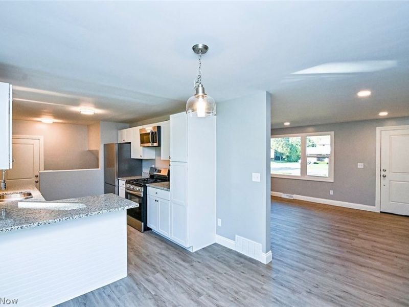 7900 Stuhldreher Street NW, Massillon, OH 44646 Photo 8