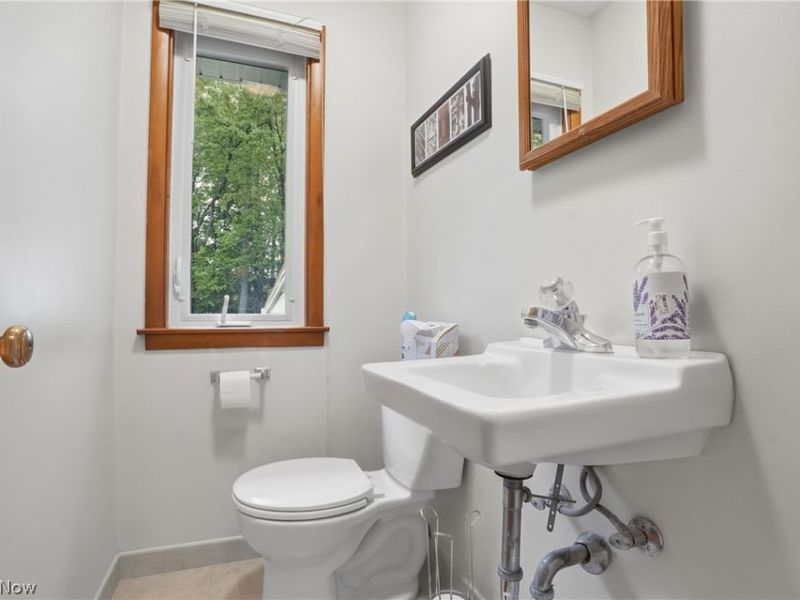 5912 Woodward Drive , Akron, OH 44319 Photo 15