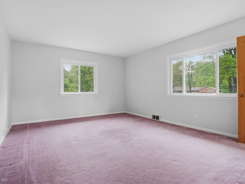 5912 Woodward Drive , Akron, OH 44319 Photo 22