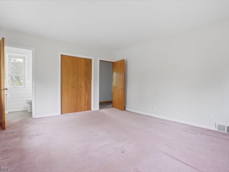 5912 Woodward Drive , Akron, OH 44319 Photo 24