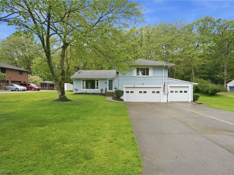 5912 Woodward Drive , Akron, OH 44319 Photo 4