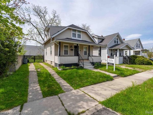 988 E Troy Street , Ferndale, MI 48220