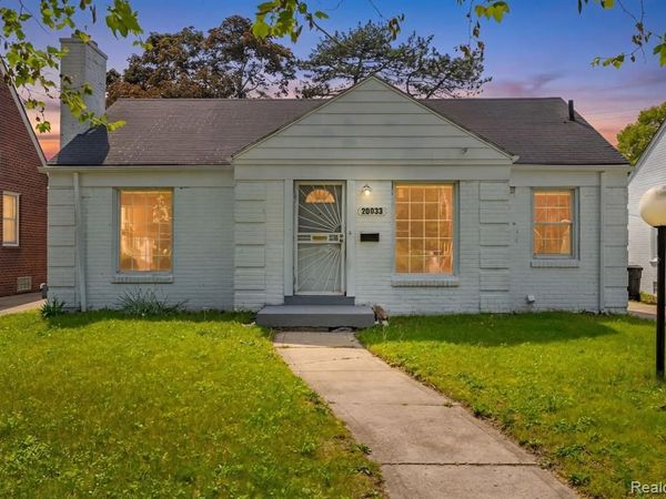 20033 Sorrento Street, Detroit, MI 48235