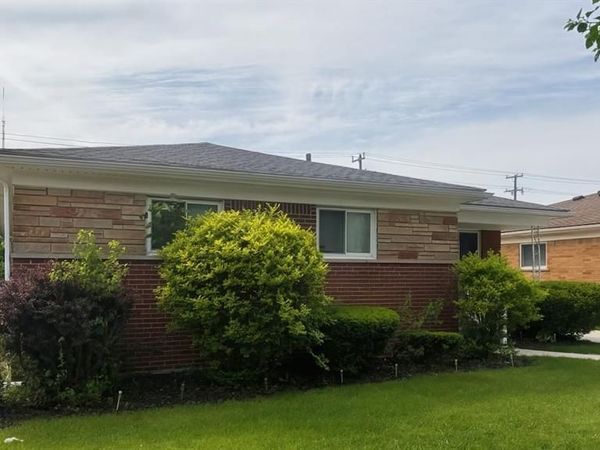 23131 Beverly Street, Oak Park, MI 48237