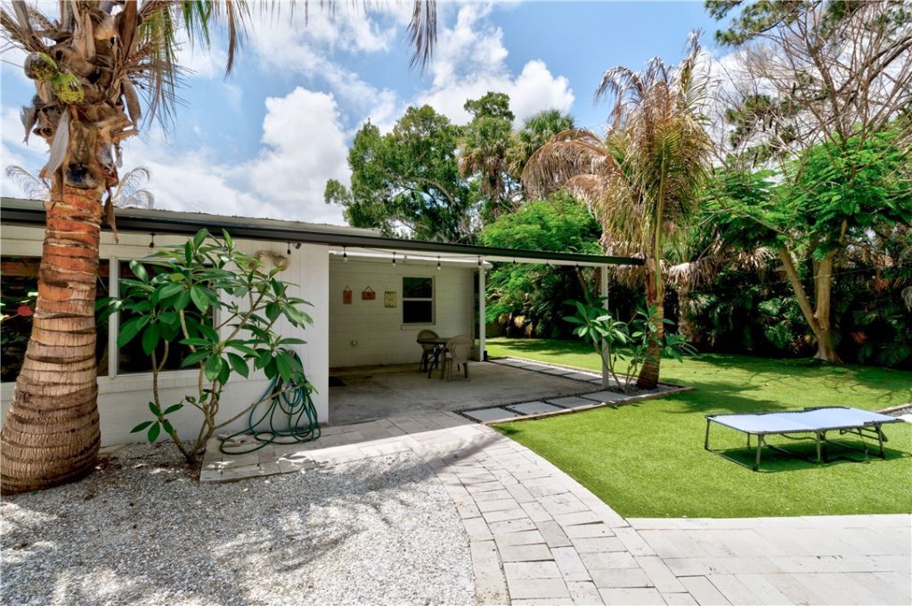 766 41st Avenue, Vero Beach, FL 32968 Photo