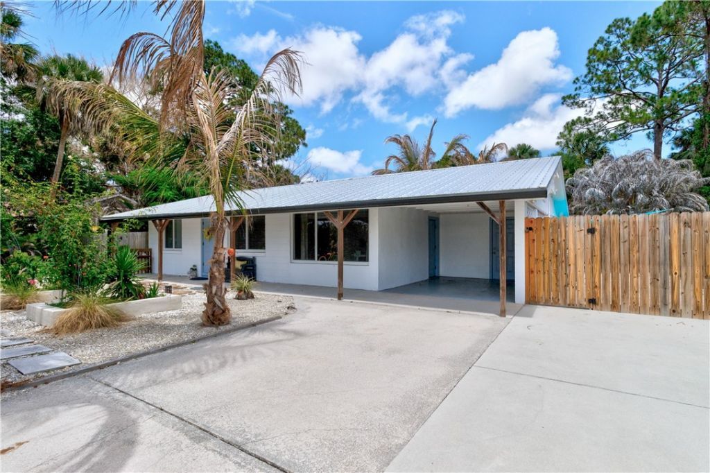 766 41st Avenue, Vero Beach, FL 32968 Photo