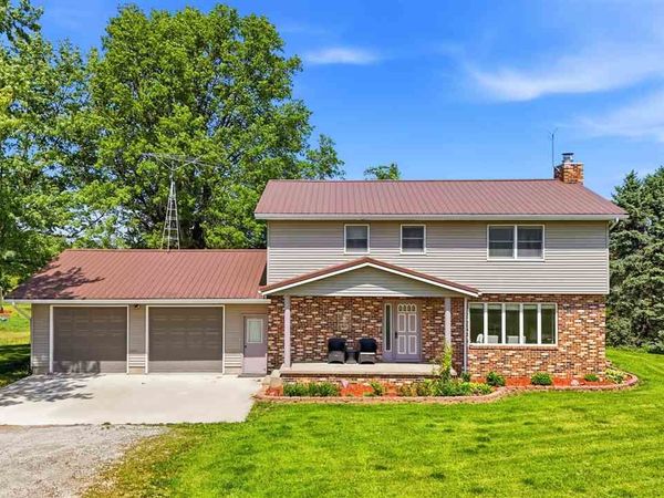 1895 Underwood Ave, Ainsworth, IA 52201