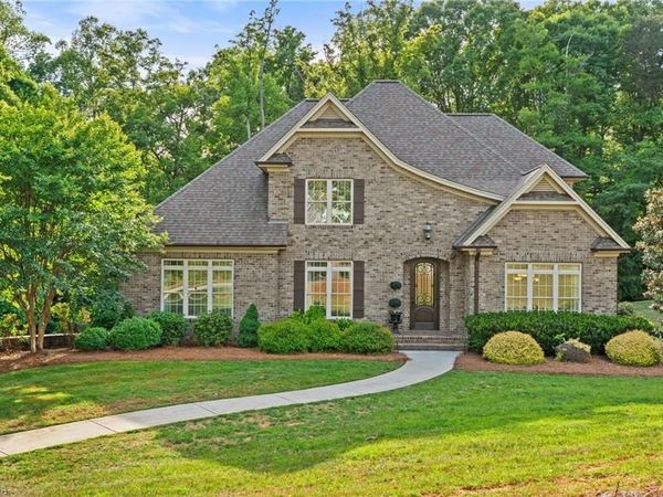 8050 Windswept Drive , Belews Creek, NC 27009