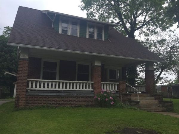 105 W Ely Street , Alliance, OH 44601