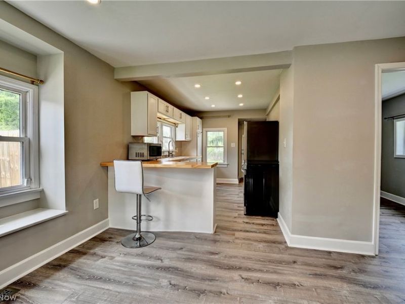 1624 Breiding Road , Akron, OH 44310 Photo 7
