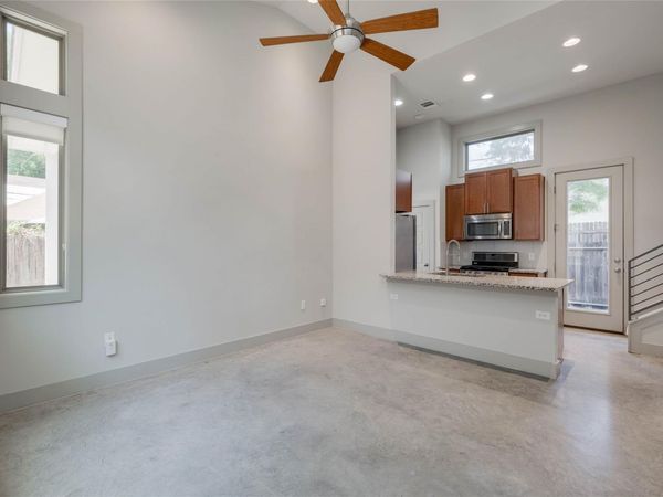 2612 Willow ST, Unit B, Austin, TX 78702