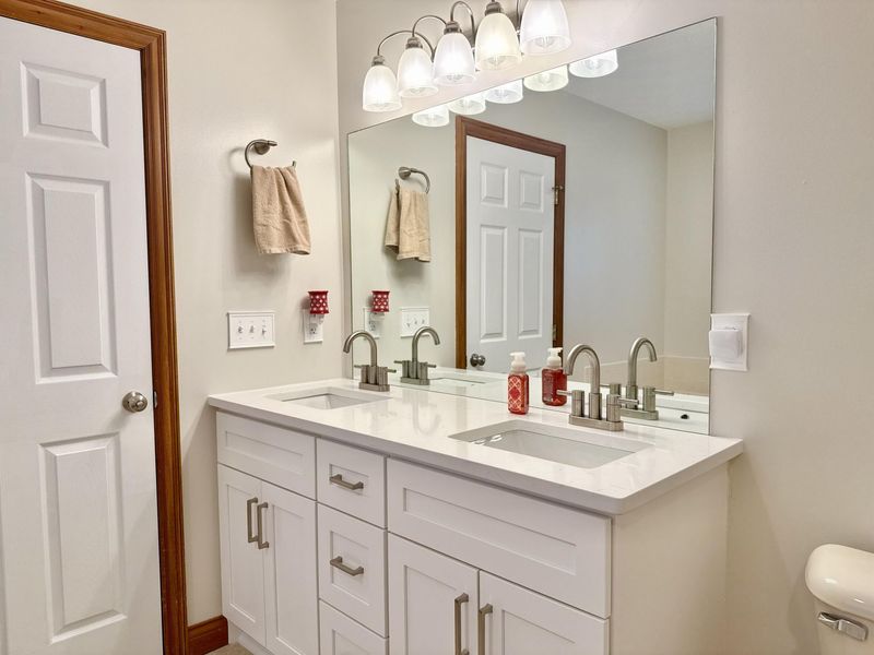 5831 W Ridgewood Road, Springfield, OH 45502 Photo 57