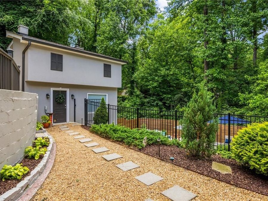 Property Image 38