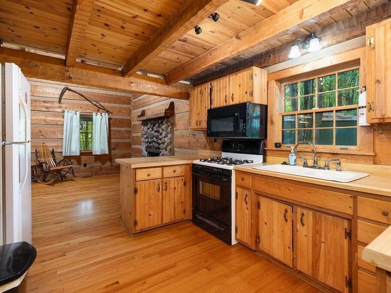 12710 Jack Run Road, Rockbridge, OH 43149 Photo 17