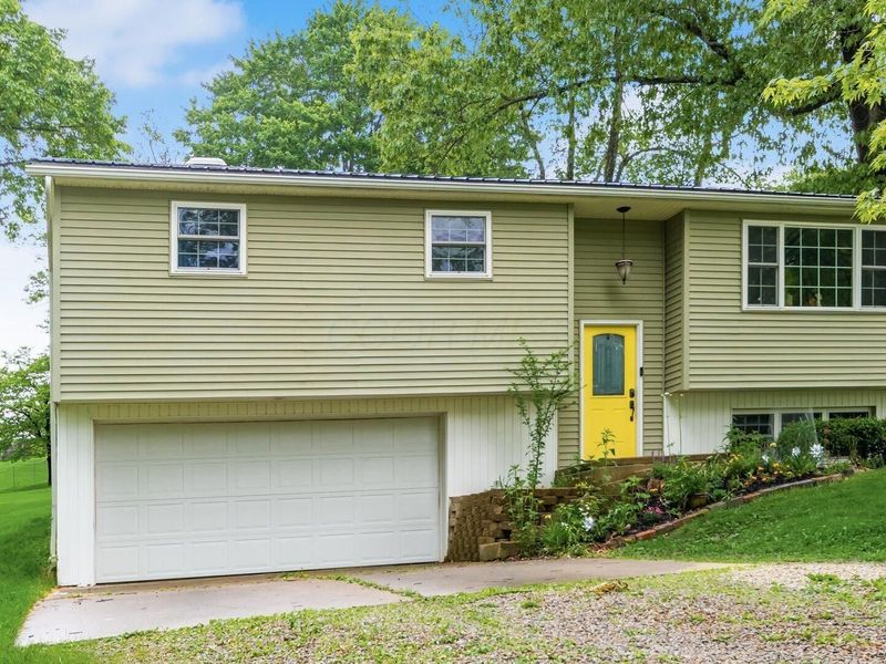126 Juanita Drive , Zanesville, OH 43701 Photo 4
