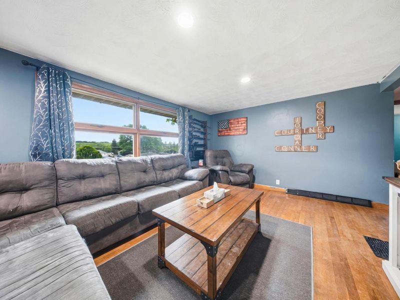 248 Crowley Drive , Roseville, OH 43777 Photo 6