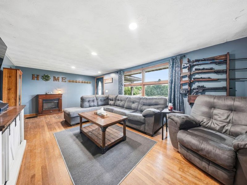 248 Crowley Drive , Roseville, OH 43777 Photo 7