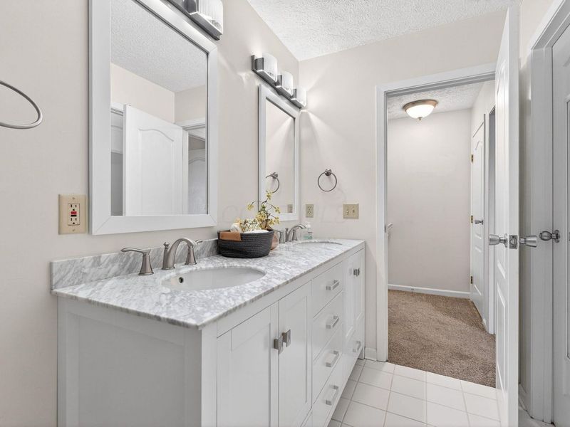3770 Pendlestone Drive, Columbus, OH 43230 Photo 33