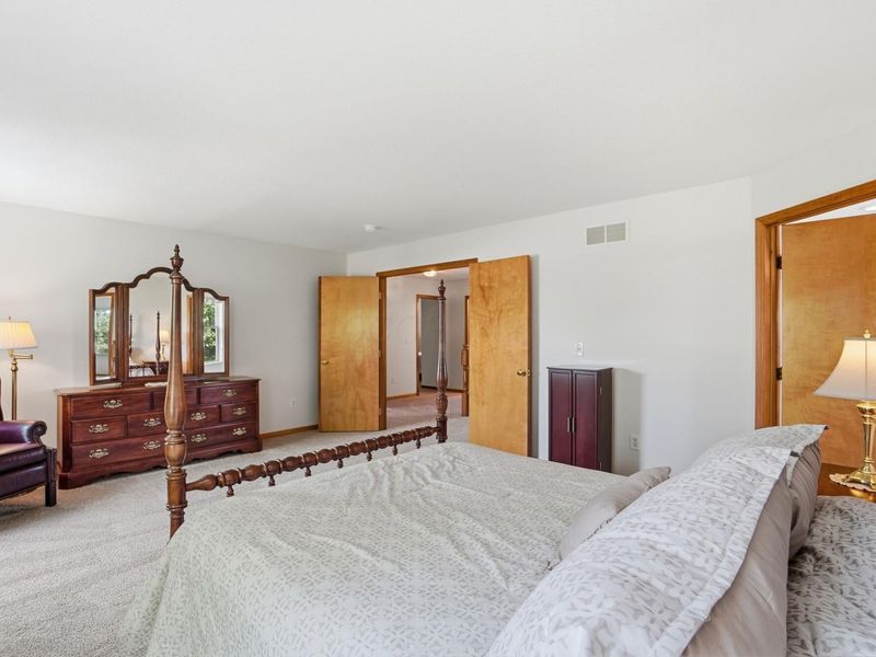 2201 Parklawn Drive , Lewis Center, OH 43035 Photo 45