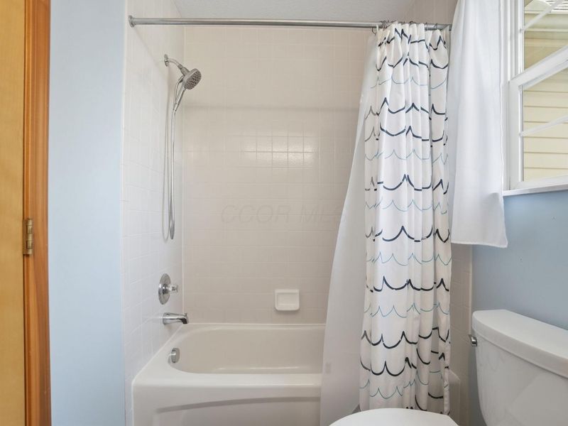 2201 Parklawn Drive , Lewis Center, OH 43035 Photo 62
