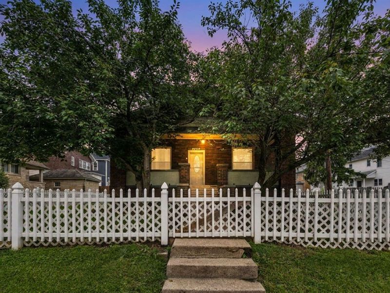 1222 Blue Avenue , Zanesville, OH 43701 Photo 1
