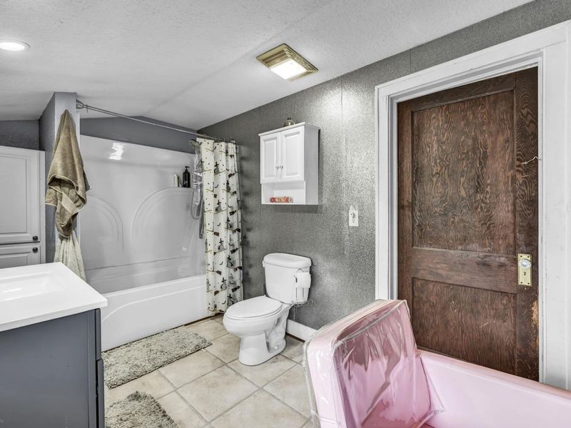 1222 Blue Avenue , Zanesville, OH 43701 Photo 29