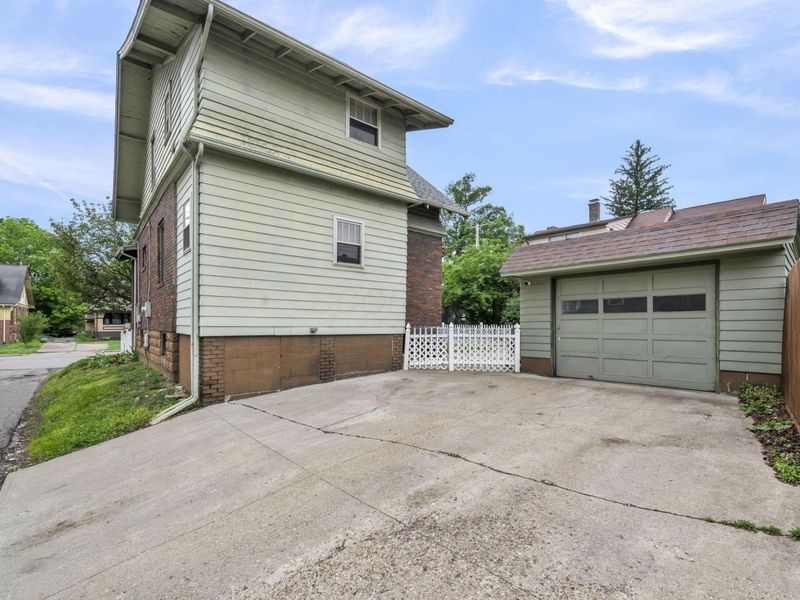 1222 Blue Avenue , Zanesville, OH 43701 Photo 34