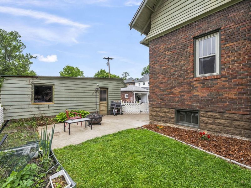 1222 Blue Avenue , Zanesville, OH 43701 Photo 39