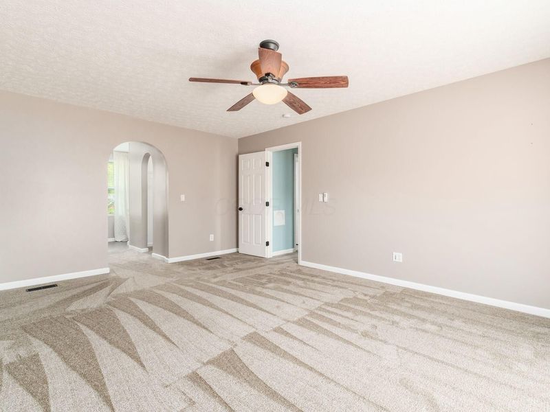305 Mackenzie Drive, Pickerington, OH 43147 Photo 30