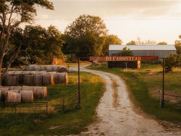 29040 Bethel Church Road, Paola, KS 66071